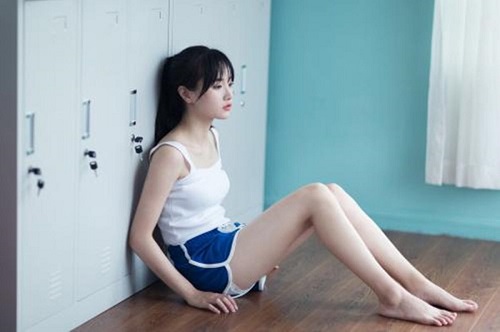 男人是不是抱谁都有反应 男生抱女生都有反应吗(图1)