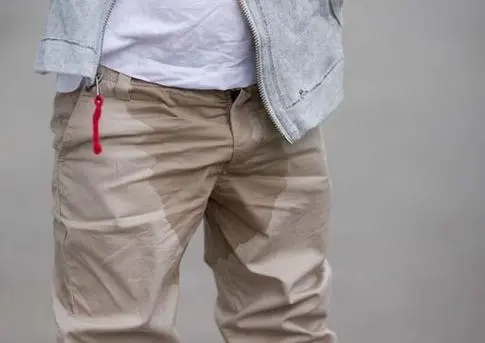 男人遗精是什么样的？(图1)