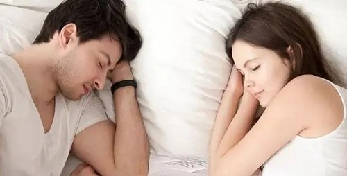 男人为什么要睡生过娃的女人 男人喜欢生育过的女人什么原因(图1)