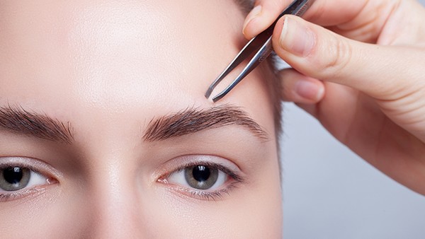 激光去痘痕有什么好处?(图1) 激光去痘痕有什么好处?(图1)