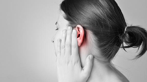 鼓膜穿孔竟是胆脂瘤前兆？揭开耳部健康的隐秘真相！(图2)