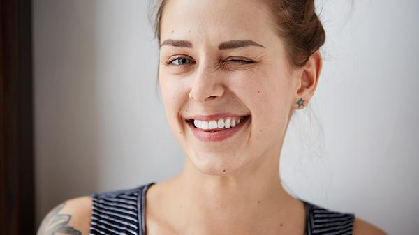 戴眼镜会影响眼睛的外形吗(图1) 戴眼镜会影响眼睛的外形吗(图1)