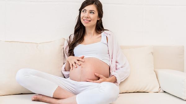 孕妇有灰色白带是正常吗(图2)