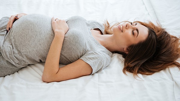 孕妇可以吃菠萝吗?菠萝和鸡蛋不能一起吃吗?(图1) 孕妇可以吃菠萝吗?菠萝和鸡蛋不能一起吃吗?(图1)
