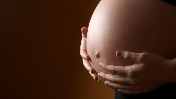 孕妇拉肚子怎么办?轻度腹泻可以喝胡萝卜水治疗吗?(图1) 孕妇拉肚子怎么办?轻度腹泻可以喝胡萝卜水治疗吗?(图1)