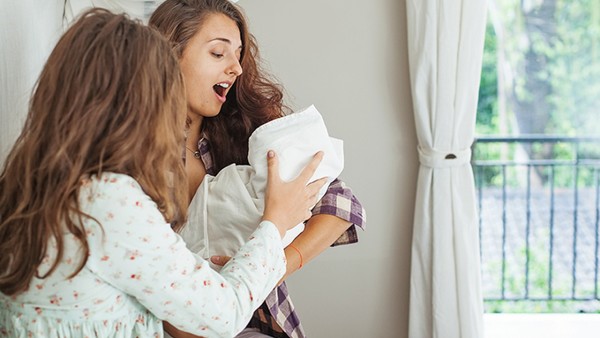 婴儿脑震荡会影响大脑发育吗？警惕婴儿脑震荡初期5症状(图1)