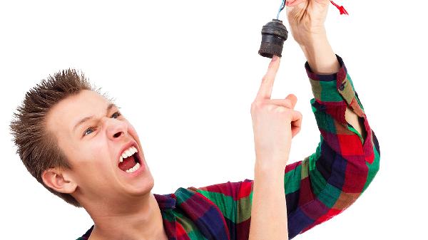 小腿寒冷抽搐怎么回事(图2) 小腿寒冷抽搐怎么回事(图2)