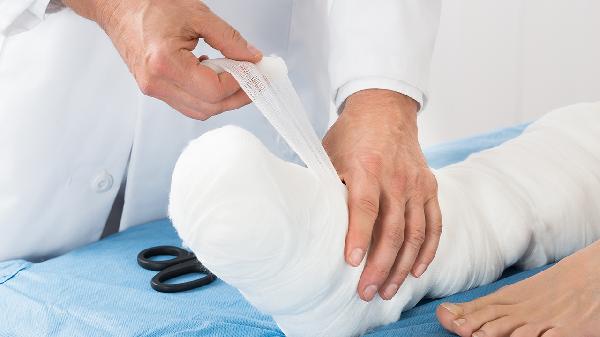 胫骨骨折术后腿酸胀疼痛(图1) 胫骨骨折术后腿酸胀疼痛(图1)