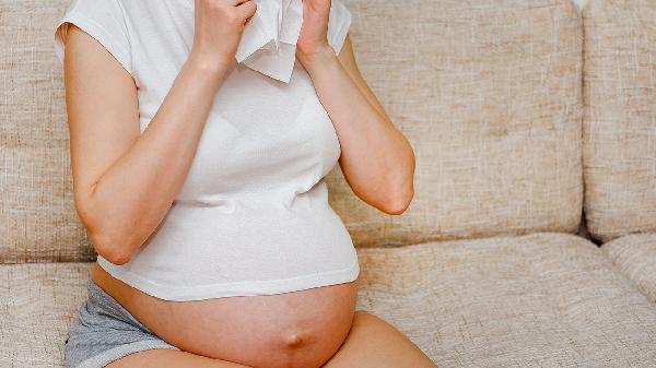 孕妇感冒鼻塞流鼻涕水怎么办(图1)