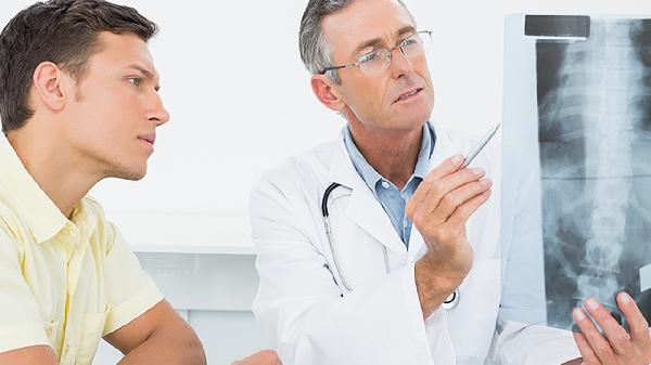 做鼻中隔软骨延长鼻小柱需要多少钱？(图2)
