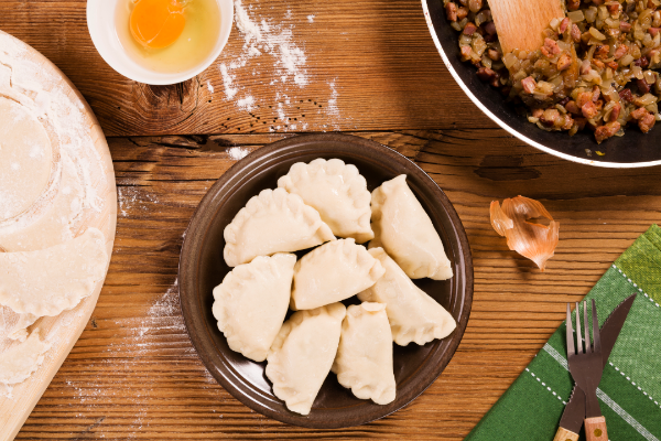 立冬吃饺子吗，还是冬至吃饺子(图1)