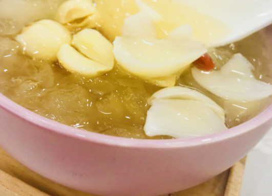 灵芝煲鸡汤的禁忌(图1) 灵芝煲鸡汤的禁忌(图1)