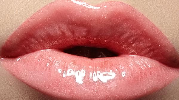 上嘴唇外翻怎么改善自然方法(图3)