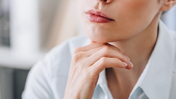 做去红血丝禁忌人群及适宜人群有哪些?(图2) 做去红血丝禁忌人群及适宜人群有哪些?(图2)