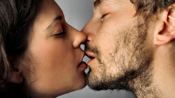 如果夫妻没感情了为孩子凑合过会怎样(图1)