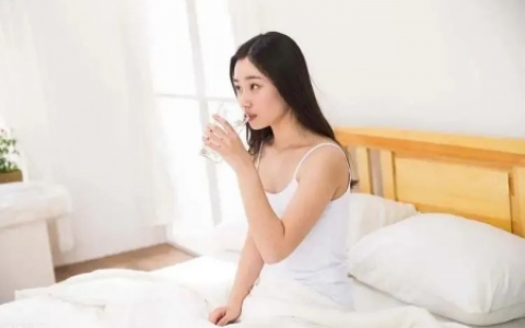 毛毛旺盛的女人，性欲会更强吗？