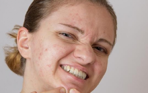 为什么下巴错位经常发生？