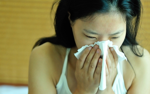 生殖器疱疹症状主要有这些特征 生殖器疱疹都有哪些症状特点