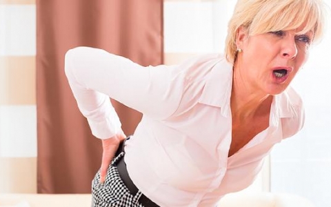 女性小便时阴部是闭合的吗