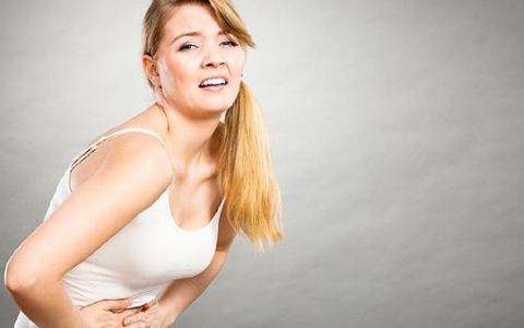 阴道口外侧痒疼怎么回事