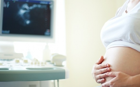 怀孕期间千万别仰睡