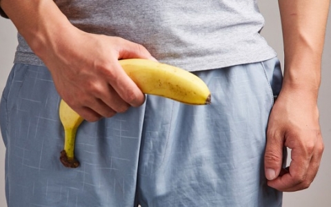 如何治疗男性不孕不育症?男性不孕不育症状有哪些?