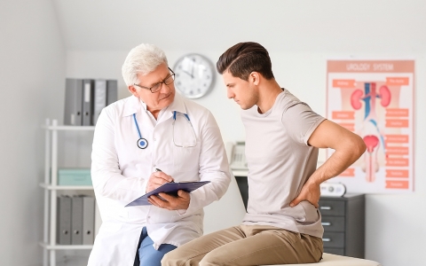 生殖器疱疹的病因 生殖器疱疹的危害有什么表现？