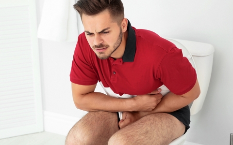 男性腺性膀胱炎会自我治愈吗？