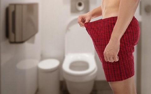 尿不尽尿滴沥是怎么回事