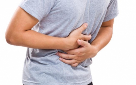 右上腹火辣辣的烧灼感