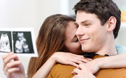 49岁分泌物多是怎么回事