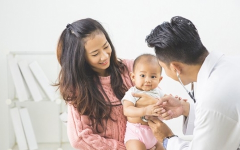 婴儿退黄疸时颜色的变化如何？