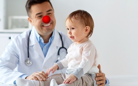 如何区分儿童鼻炎  儿童鼻炎的症状有哪些