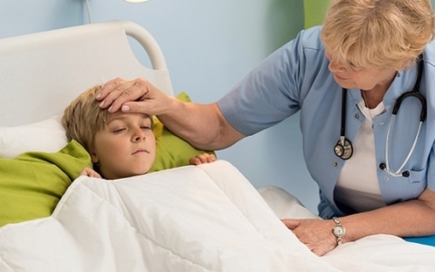 10岁小孩物理退烧的正确方法