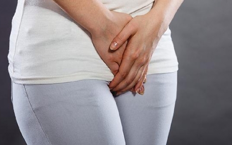 尿道抽筋似的是怎么回事