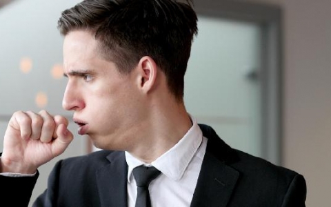 男宝纸尿裤老是前面漏尿