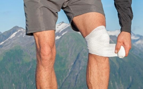 24岁还尿床是什么原因