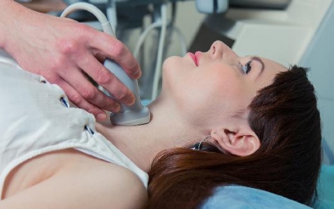 大人36.2℃是低烧吗