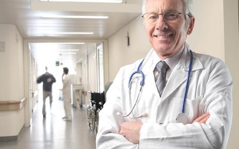 四天低烧不退怎么了