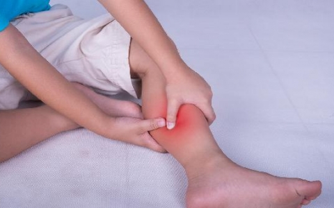 脊髓压迫综合征的症状有哪些？