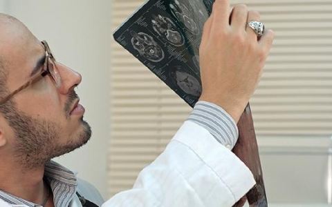 脑梗死的症状有哪些