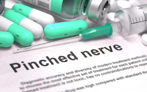 成年人突然间尿床正常吗