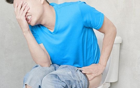 大便血还有肉条怎么回事