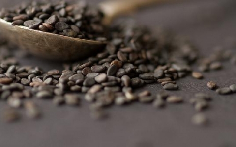 吃了五黑饼大便黑色正常吗