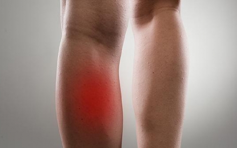 手跳是什么原因引起的