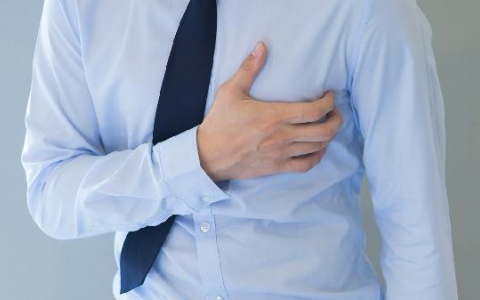 心感觉一拉一拉怎么办？