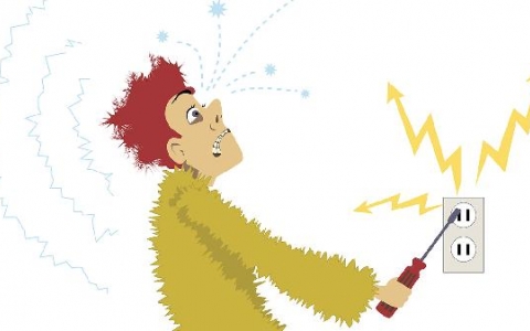 小手指抽搐跳动是什么病