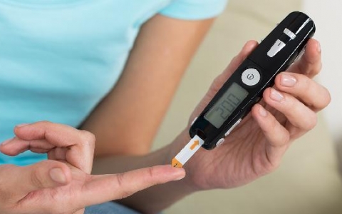 血糖飙升到12mmol/L？掌握这些关键步骤，轻松逆转糖尿病风险！
