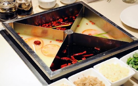外阴长了个小肉球似的赘生物是怎么回事