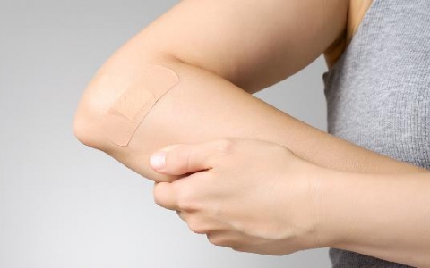 桡骨骨折后肿胀多久能消